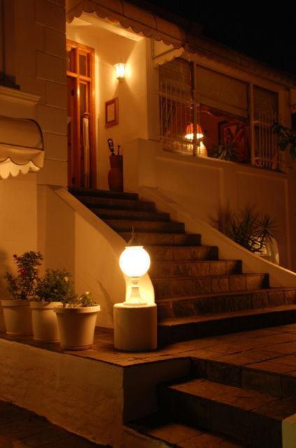 דורבן Sir Harveys Bed And Breakfast מראה חיצוני תמונה